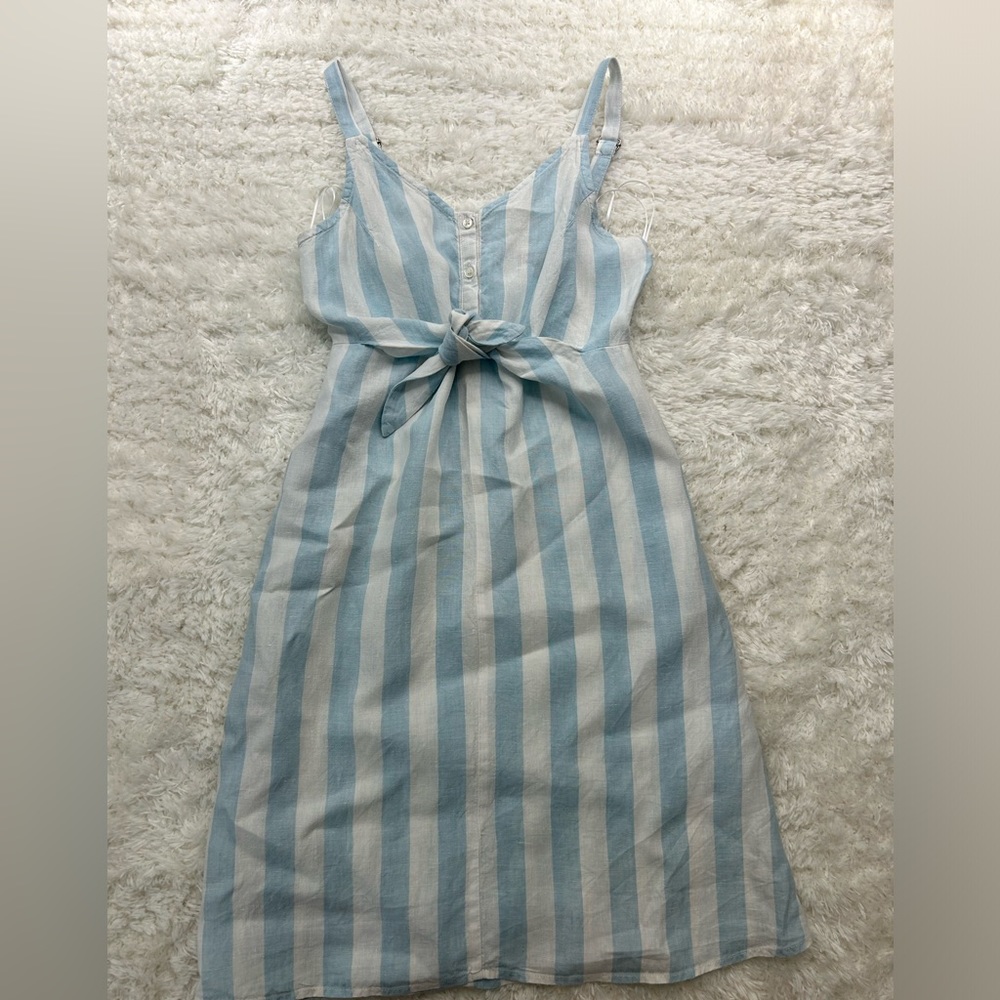 Saks Fifth Avenue linen blue and white dress XS has pockets